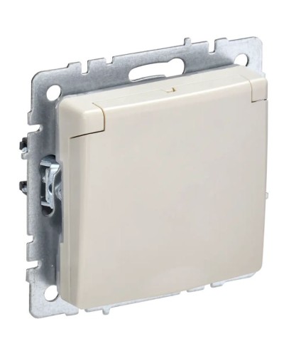 Розетка с з/к РСбш10-3-БрКр бежевый BRITE (BR-R16-16-K10). Розетка с заземлением с защитными шторками и крышкой. IEK в Архангельске