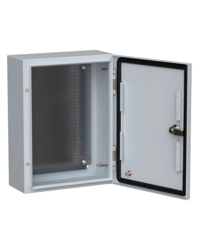 ЩМП-40.30.15 TITAN 5 УХЛ1 IP66 400x300x150 (TI5-10-N-040-030-015-66). Шкаф металлический с монтажной платой. IEK в Архангельске